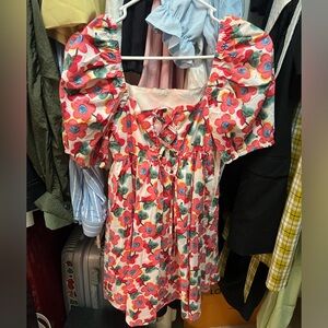 Floral Dresses. Small size. Brand new without tag